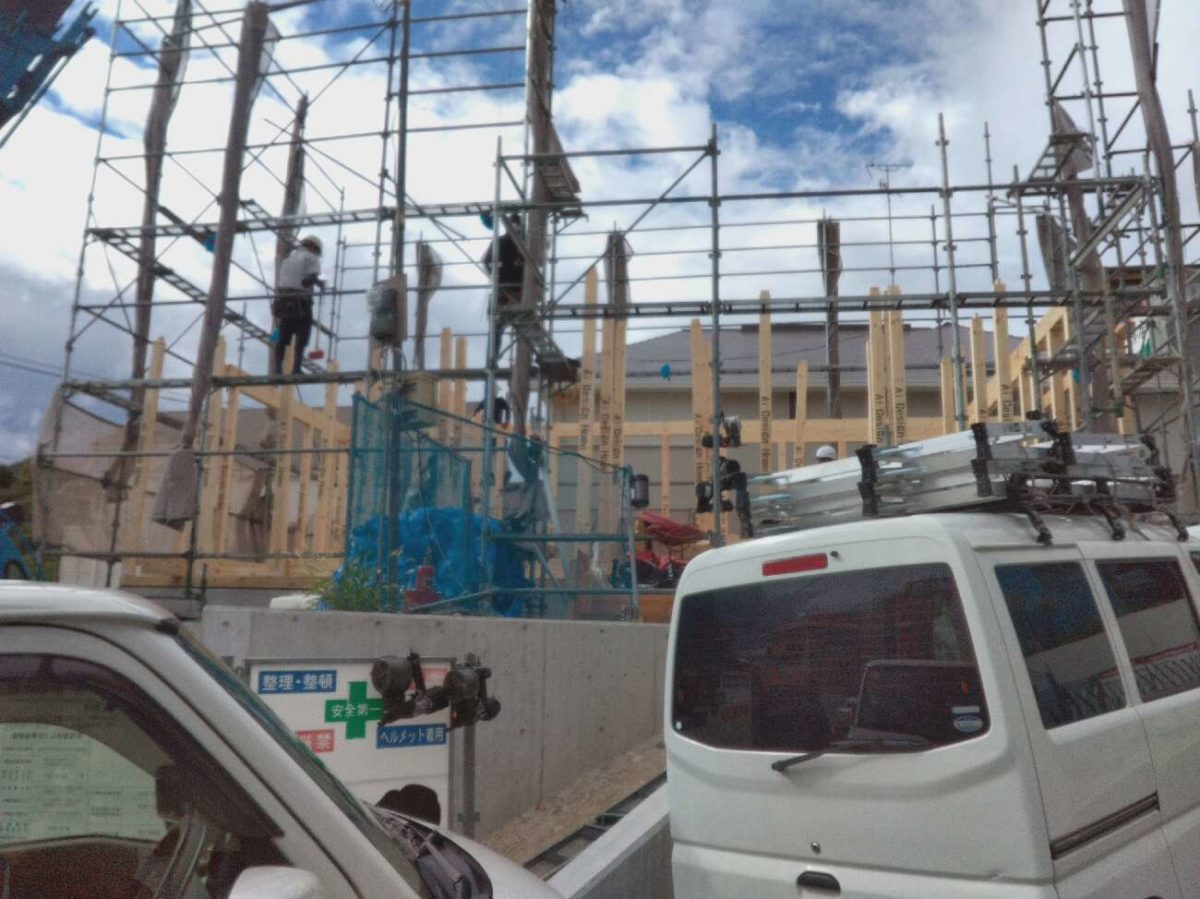 アイデザインホームの現場リポート 大阪府の注文住宅 茨木市の注文住宅
上棟の様子