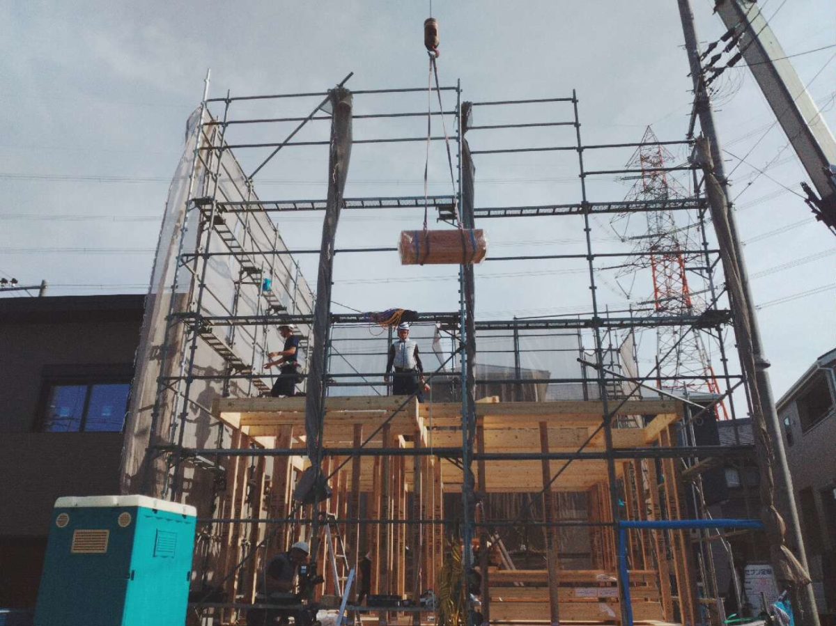 アイデザインホームの現場リポート 大阪府の注文住宅 枚方市の注文住宅
上棟の様子