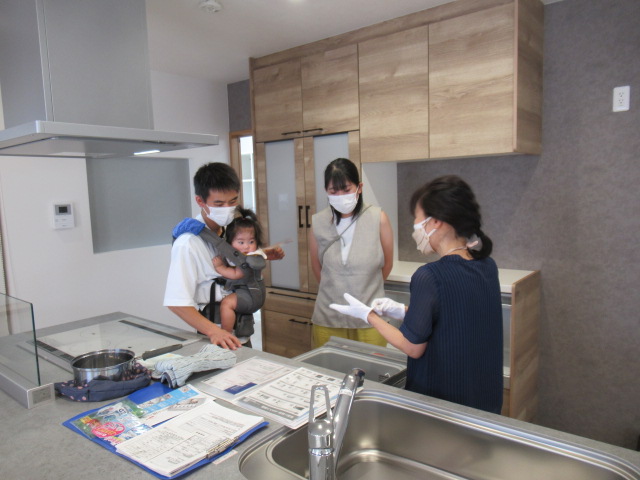 アイデザインホームの現場リポート　広島県の注文住宅　広島市の安佐南区の注文住宅
取扱説明の様子