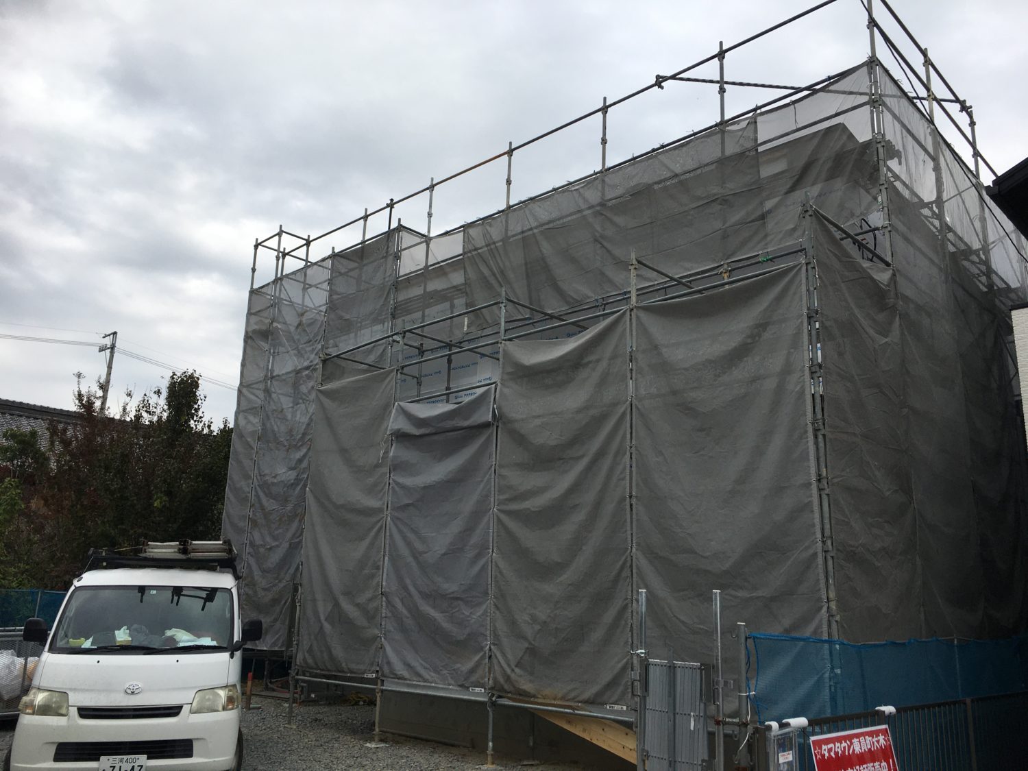 三重で注文住宅ならアイデザインホーム 三重県東員町E様邸気密測定 アイデザインホームの現場リポート 三重の注文住宅 三重県東員町の注文住宅 気密測定の様子