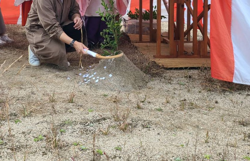アイデザインホームの現場リポート
広島の注文住宅
北広島町での地鎮祭の様子