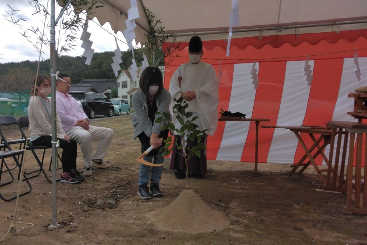 アイデザインホームの現場リポート　広島の注文住宅　安芸高田市の注文住宅　地鎮祭の様子