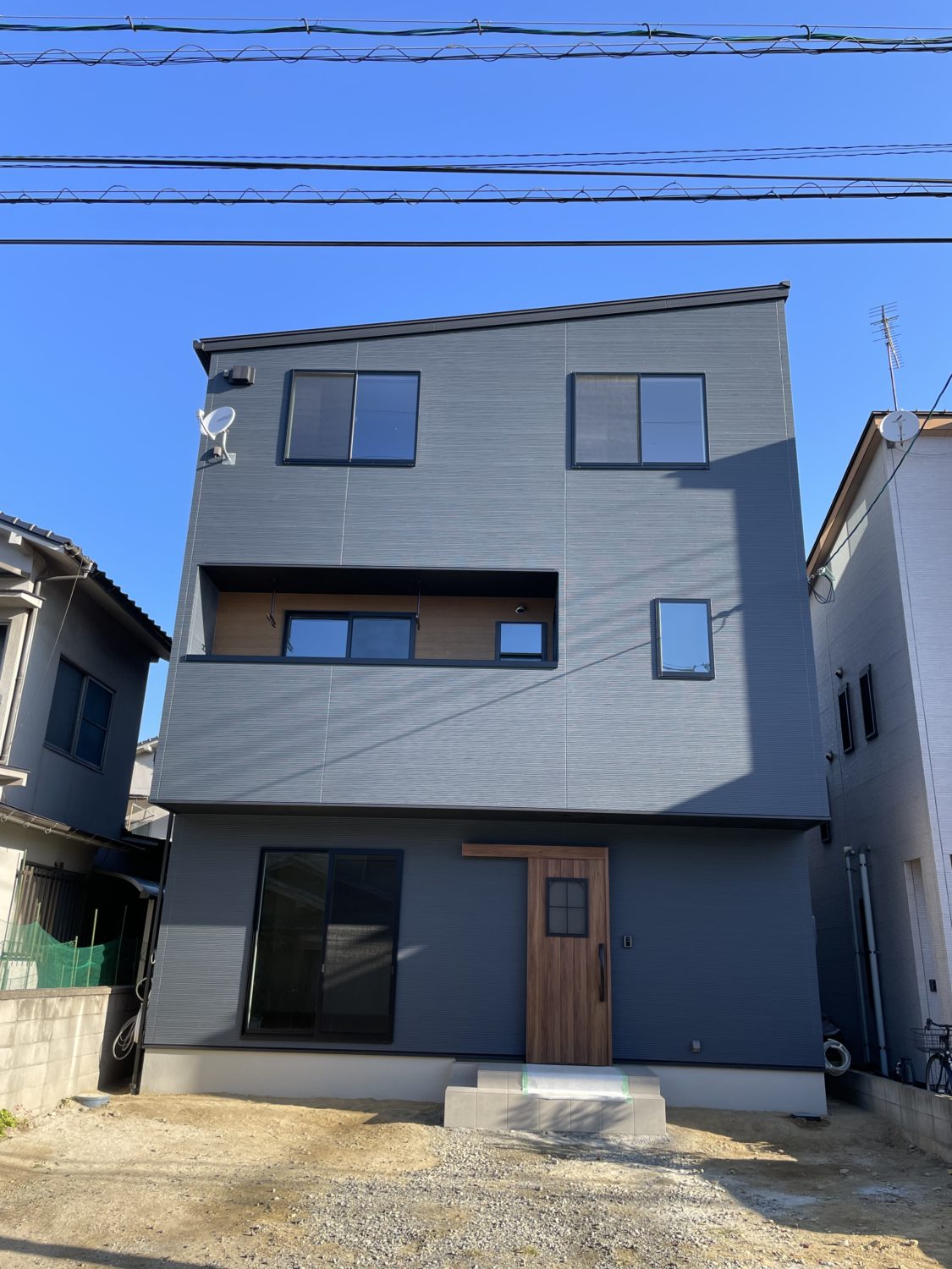 アイデザインホームの現場リポート 広島県の注文住宅 福山市の注文住宅 お引渡しの様子 完成物件の外観写真