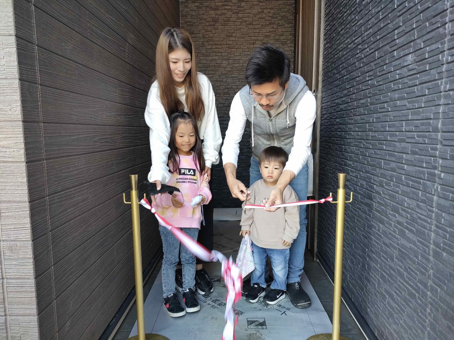 岐阜で注文住宅ならアイデザインホーム 岐阜県岐阜市N様邸お引渡し アイデザインホームの現場リポート 岐阜の注文住宅 岐阜県岐阜市の注文住宅 お引渡しの様子