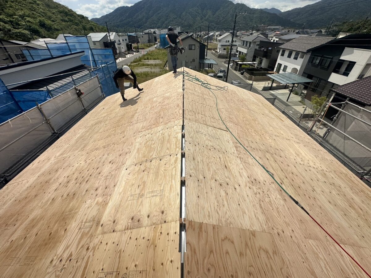 広島で注文住宅なたアイデザインホーム 広島市佐伯区石内北で上棟