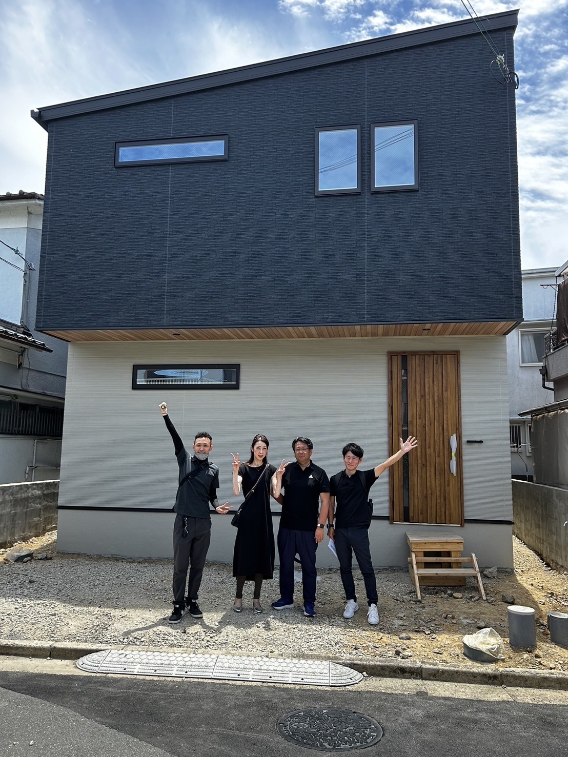 大阪・奈良の注文住宅はアイデザインホーム
現場リポート
大阪府高槻市でお引渡し