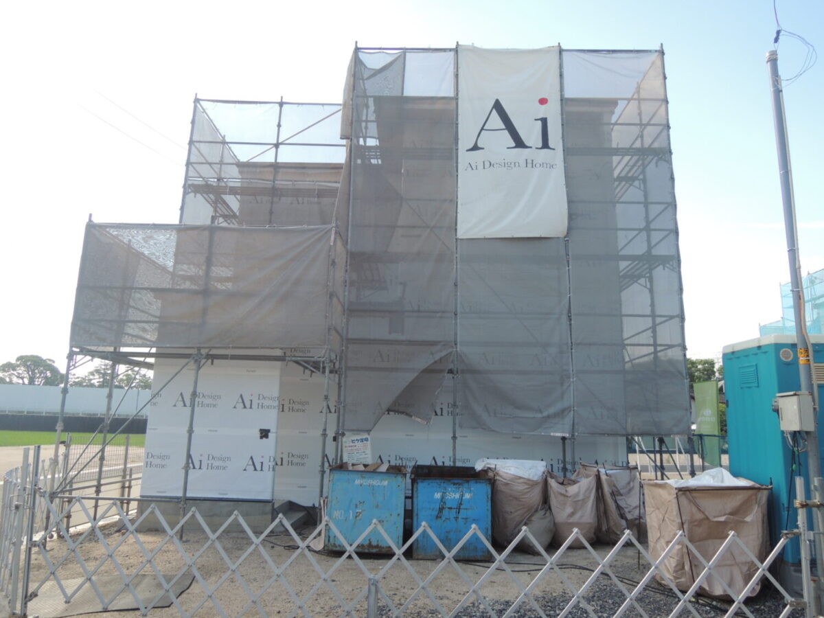 岡山・山口・広島の注文住宅はアイデザインホーム
現場リポート
倉敷市酒津の現場で気密測定
全棟実施しています