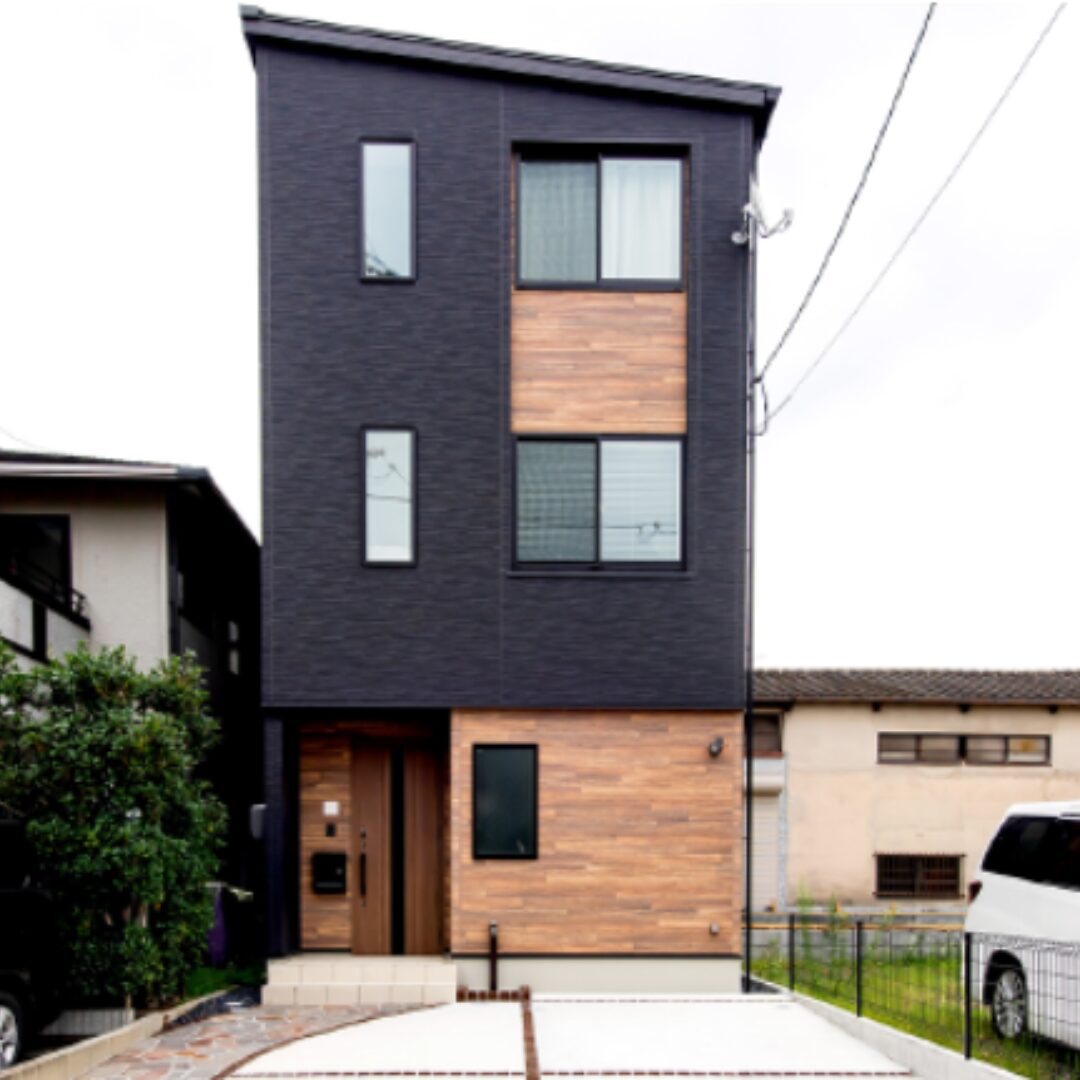 注文住宅はアイデザインホーム
奥様の思いをカタチにした元実業団バレー選手の3階建の家