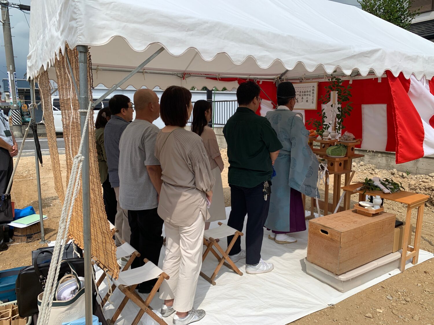 愛知で注文住宅ならアイデザインホーム|地鎮祭の現場リポート|地鎮祭に参加するご家族