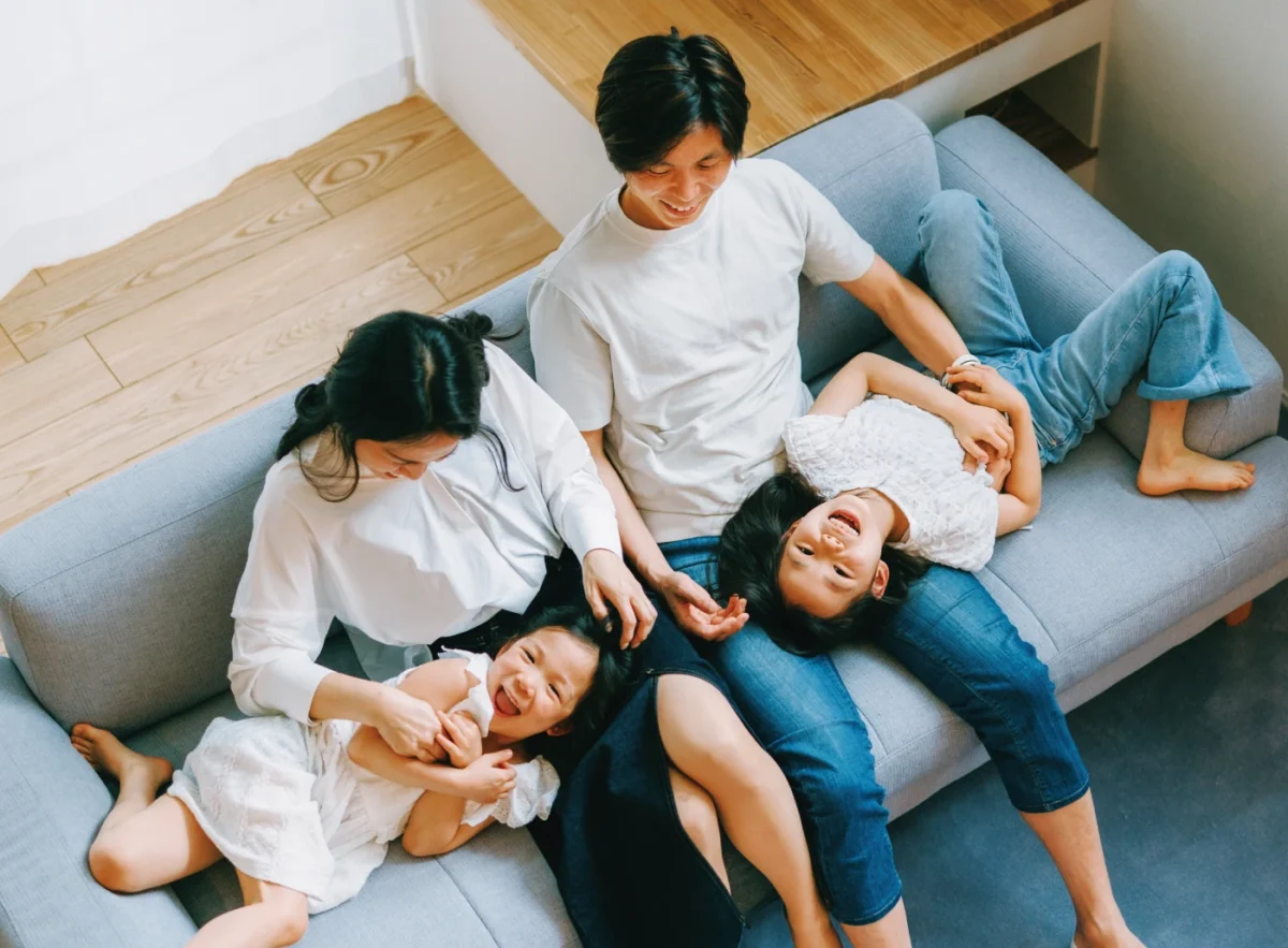 広島の注文住宅はアイデザインホーム 足元からあたたかい家づくり 床下エアコンの仕組み・ 間取りのコツを解説