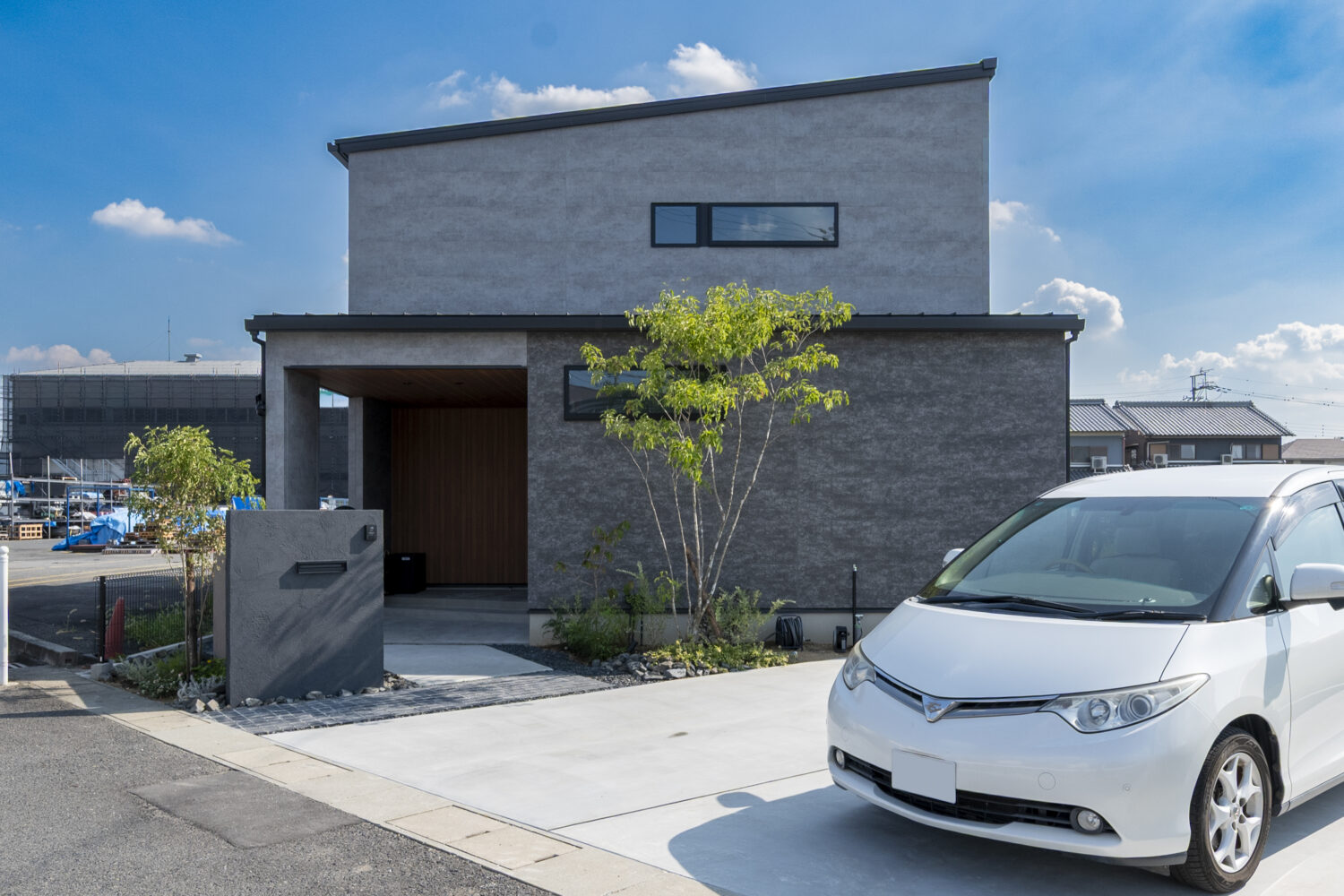 奈良の注文住宅はアイデザインホーム 磯城郡田原本町で二世帯住宅を新築されたオーナー様にインタビューさせていただきました。 展示場で見つけた理想を、自分たちらしくかたちにした暮らし