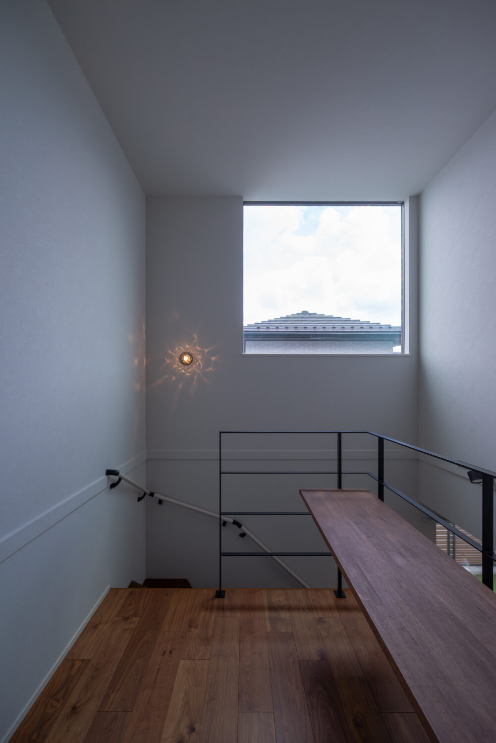 三重の注文住宅はアイデザインホーム｜ 落ち着いたトーンで整えた、のびのび子育てできる住まい ｜オーナー様にインタビューさせていただきました。