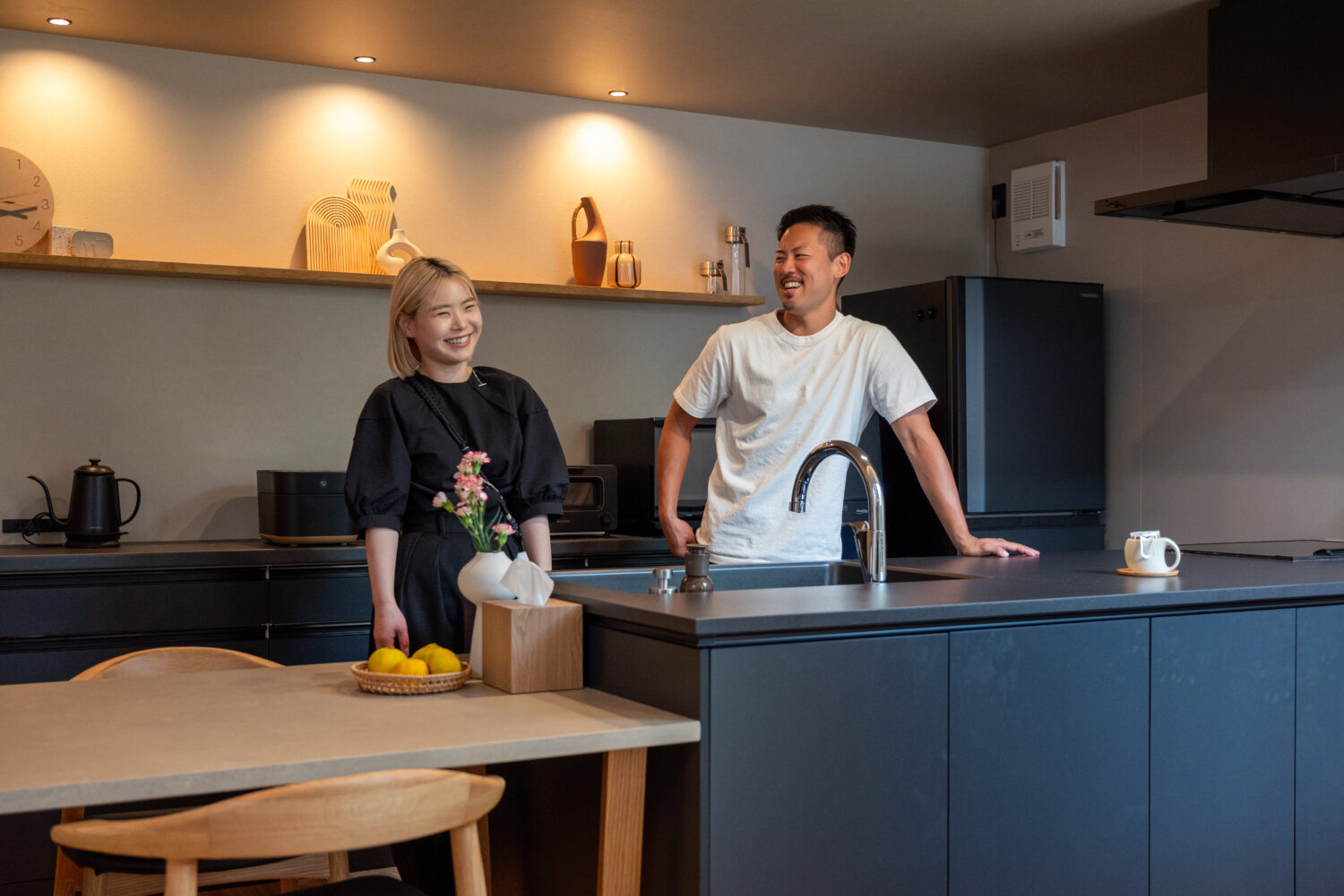 8【美品】神奈川&東京 配送無料*洗浄*保証*設置可*2023年 6畳 1階で完結する暮らしと、 好きが詰まったホテルのような空間 | アイ