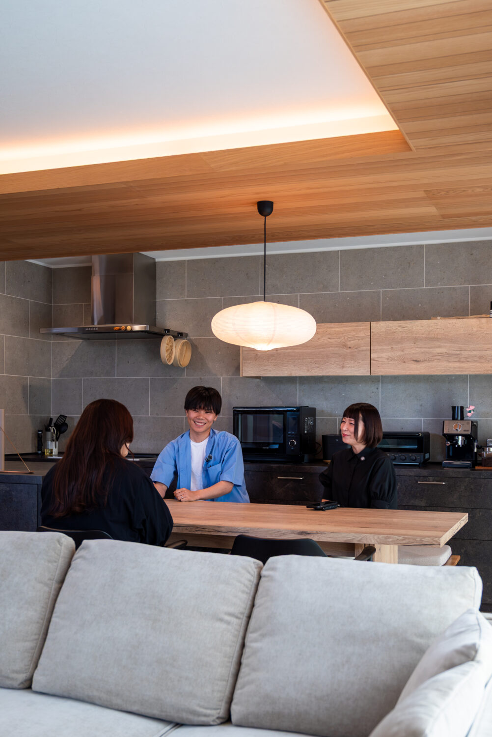 京都の注文住宅はアイデザインホーム | 京都府木津川市で新築されたオーナー様にインタビューさせていただきました。 直感を信じて選んだ家。理想のキッチンと平屋の暮らし