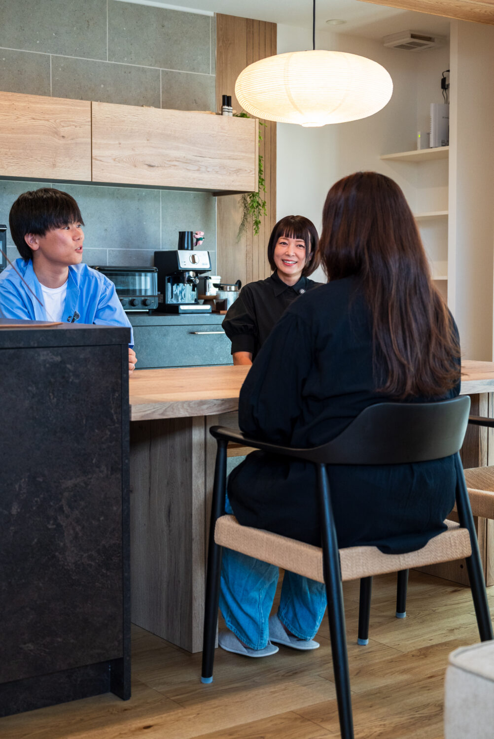 京都の注文住宅はアイデザインホーム | 京都府木津川市で新築されたオーナー様にインタビューさせていただきました。 直感を信じて選んだ家。理想のキッチンと平屋の暮らし