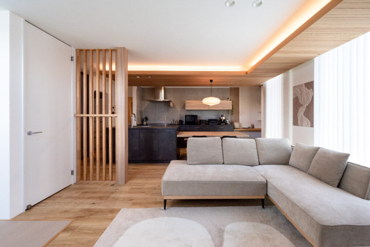 京都の注文住宅はアイデザインホーム | 京都府木津川市で新築されたオーナー様にインタビューさせていただきました。 直感を信じて選んだ家。理想のキッチンと平屋の暮らし