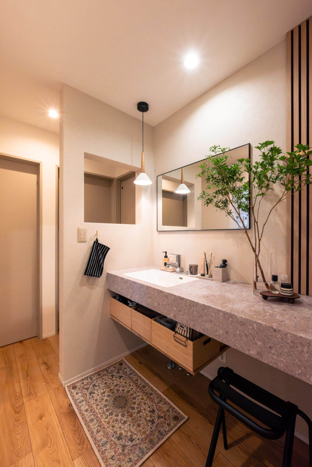 京都の注文住宅はアイデザインホーム | 京都府木津川市で新築されたオーナー様にインタビューさせていただきました。 直感を信じて選んだ家。理想のキッチンと平屋の暮らし